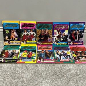 The New Adventures of Mary Kate and Ashley Olsen Books